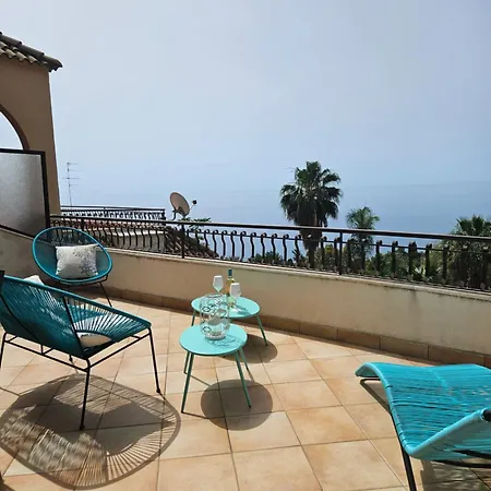 Gaeli Seaview - Taormina Apartmán *